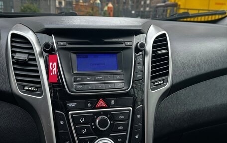 Hyundai i30 II рестайлинг, 2012 год, 900 000 рублей, 15 фотография