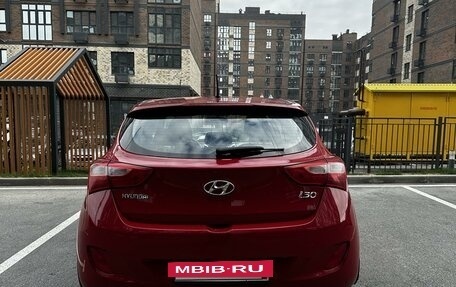 Hyundai i30 II рестайлинг, 2012 год, 900 000 рублей, 5 фотография