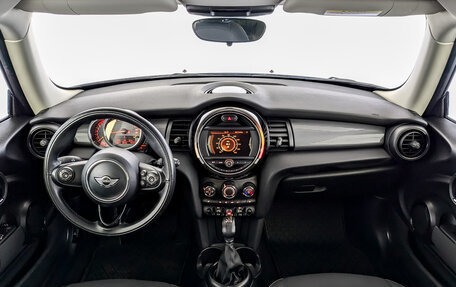 MINI Hatch, 2016 год, 1 595 000 рублей, 14 фотография