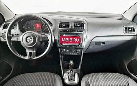 Volkswagen Polo VI (EU Market), 2012 год, 657 600 рублей, 14 фотография