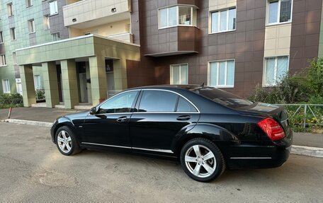 Mercedes-Benz S-Класс, 2008 год, 1 950 000 рублей, 2 фотография