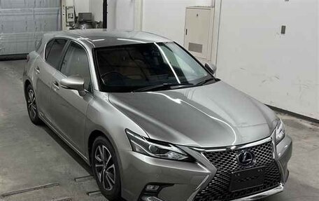 Lexus CT I рестайлинг, 2021 год, 3 020 000 рублей, 2 фотография