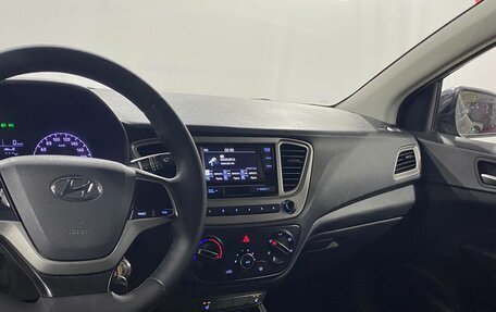 Hyundai Solaris II рестайлинг, 2019 год, 999 900 рублей, 19 фотография