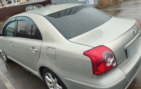 Toyota Avensis III рестайлинг, 2006 год, 800 000 рублей, 4 фотография