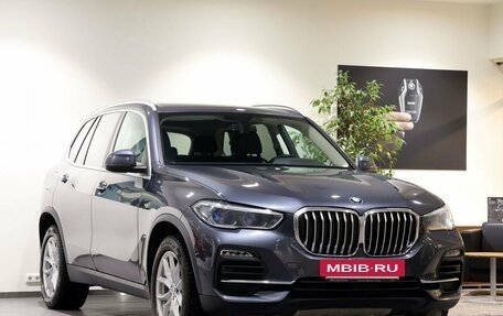 BMW X5, 2021 год, 7 690 000 рублей, 3 фотография