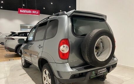 Chevrolet Niva I рестайлинг, 2010 год, 450 000 рублей, 5 фотография