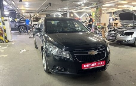 Chevrolet Cruze II, 2012 год, 850 000 рублей, 3 фотография