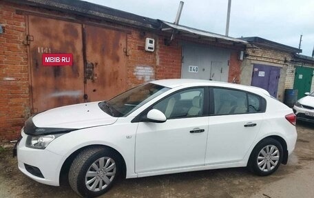 Chevrolet Cruze II, 2012 год, 700 000 рублей, 6 фотография