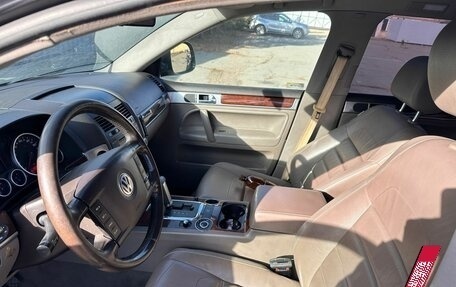 Volkswagen Touareg III, 2009 год, 900 000 рублей, 12 фотография