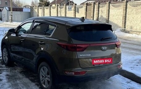 KIA Sportage IV рестайлинг, 2017 год, 1 880 000 рублей, 3 фотография