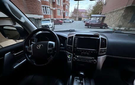 Toyota Land Cruiser 200, 2012 год, 3 650 000 рублей, 8 фотография