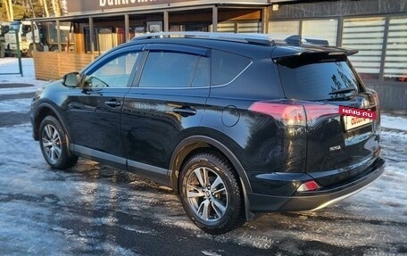 Toyota RAV4, 2016 год, 2 420 000 рублей, 13 фотография