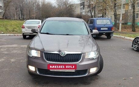 Skoda Superb III рестайлинг, 2013 год, 1 250 000 рублей, 2 фотография