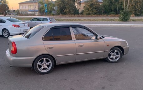 Hyundai Accent II, 2008 год, 390 000 рублей, 2 фотография