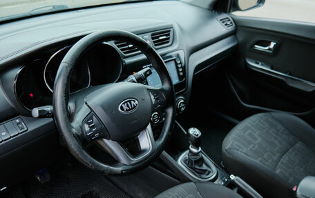 KIA Rio III рестайлинг, 2014 год, 930 000 рублей, 15 фотография