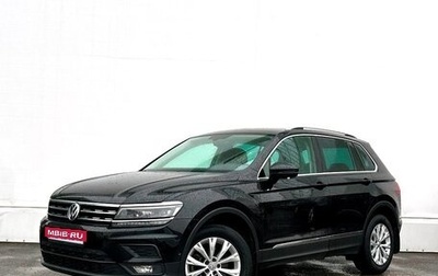 Volkswagen Tiguan II, 2018 год, 2 656 800 рублей, 1 фотография