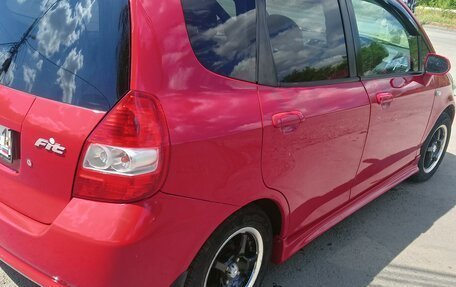 Honda Fit III, 2001 год, 550 000 рублей, 3 фотография