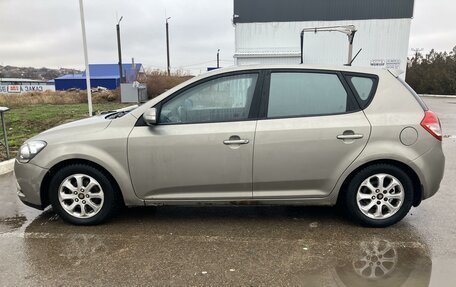 KIA cee'd I рестайлинг, 2010 год, 800 000 рублей, 7 фотография