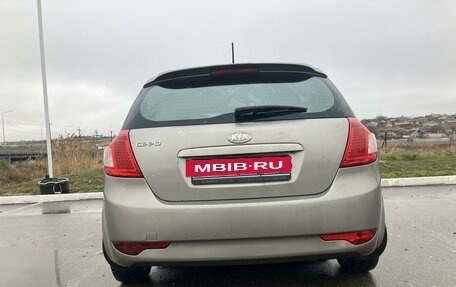 KIA cee'd I рестайлинг, 2010 год, 800 000 рублей, 6 фотография