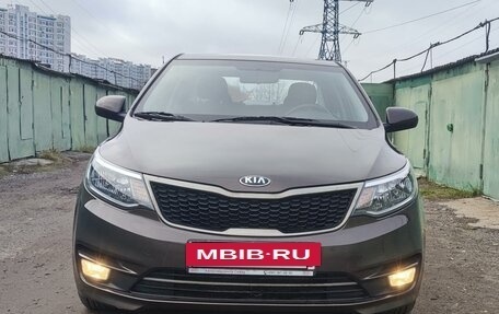 KIA Rio III рестайлинг, 2016 год, 1 700 000 рублей, 22 фотография