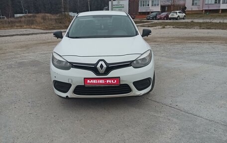 Renault Fluence I, 2014 год, 685 000 рублей, 2 фотография