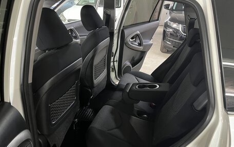 Toyota RAV4, 2011 год, 1 495 000 рублей, 19 фотография