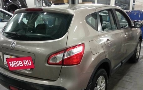 Nissan Qashqai, 2011 год, 850 000 рублей, 3 фотография