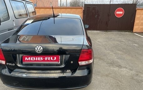 Volkswagen Polo VI (EU Market), 2013 год, 860 000 рублей, 2 фотография