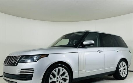 Land Rover Range Rover IV рестайлинг, 2020 год, 6 275 000 рублей, 2 фотография