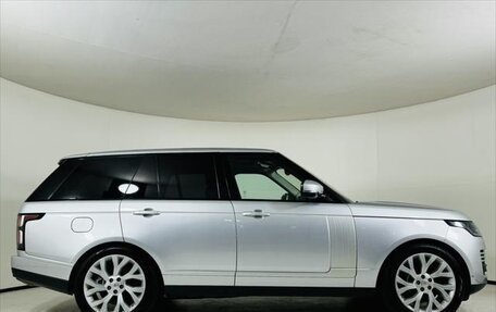 Land Rover Range Rover IV рестайлинг, 2020 год, 6 275 000 рублей, 8 фотография