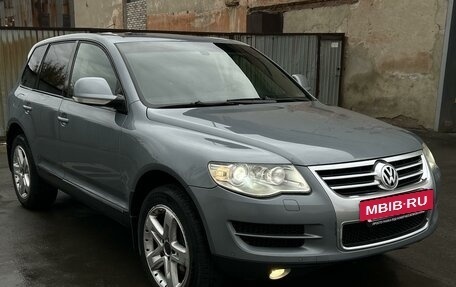 Volkswagen Touareg III, 2008 год, 850 000 рублей, 3 фотография