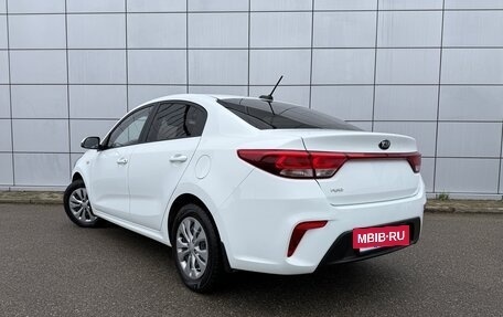 KIA Rio IV, 2018 год, 1 650 000 рублей, 8 фотография