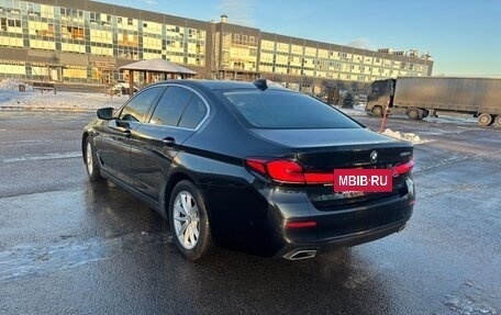 BMW 5 серия, 2021 год, 3 800 000 рублей, 4 фотография