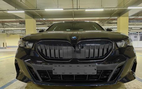 BMW 5 серия, 2024 год, 9 700 000 рублей, 2 фотография