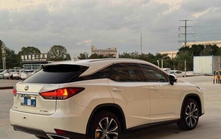 Lexus RX IV рестайлинг, 2022 год, 6 270 000 рублей, 5 фотография