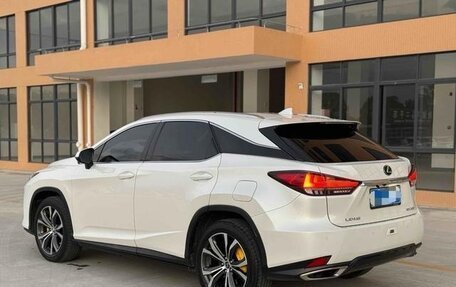 Lexus RX IV рестайлинг, 2022 год, 6 270 000 рублей, 4 фотография