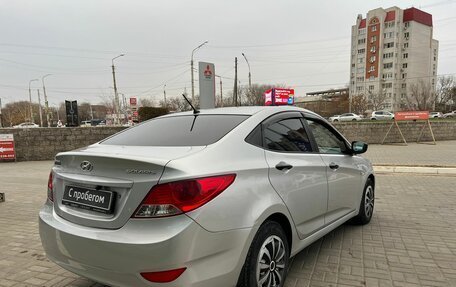 Hyundai Solaris II рестайлинг, 2014 год, 900 000 рублей, 4 фотография