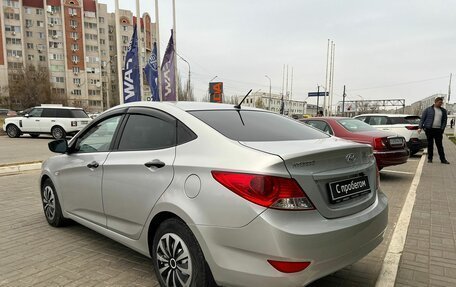 Hyundai Solaris II рестайлинг, 2014 год, 900 000 рублей, 6 фотография