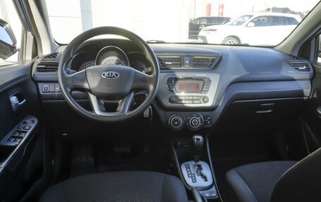 KIA Rio III рестайлинг, 2013 год, 1 239 000 рублей, 6 фотография