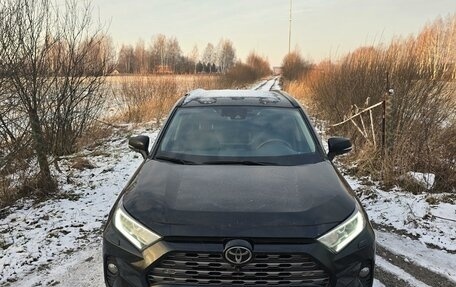 Toyota RAV4, 2019 год, 2 фотография