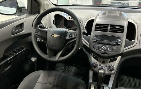 Chevrolet Aveo III, 2014 год, 949 900 рублей, 11 фотография