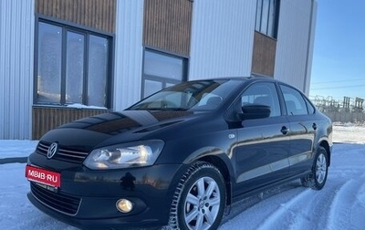 Volkswagen Polo VI (EU Market), 2013 год, 850 000 рублей, 1 фотография