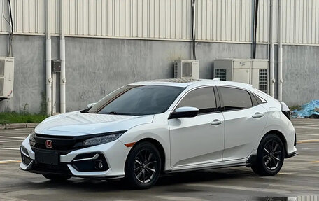 Honda Civic, 2021 год, 1 850 000 рублей, 1 фотография