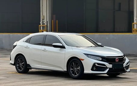 Honda Civic, 2021 год, 1 850 000 рублей, 3 фотография