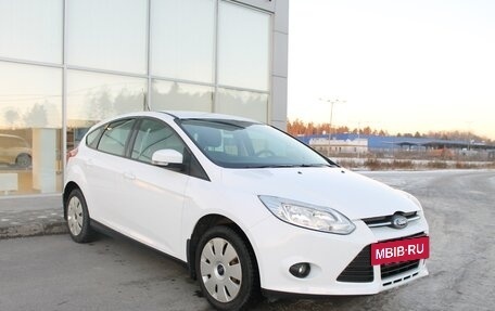 Ford Focus III, 2014 год, 990 000 рублей, 3 фотография