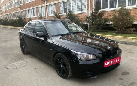 BMW 5 серия, 2008 год, 1 500 000 рублей, 2 фотография