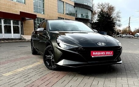 Hyundai Elantra, 2021 год, 2 530 000 рублей, 11 фотография