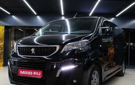 Peugeot Traveller I, 2019 год, 2 579 000 рублей, 5 фотография