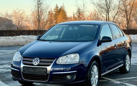 Volkswagen Jetta VI, 2010 год, 875 000 рублей, 13 фотография