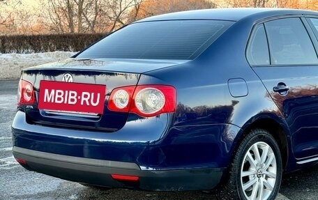 Volkswagen Jetta VI, 2010 год, 875 000 рублей, 21 фотография